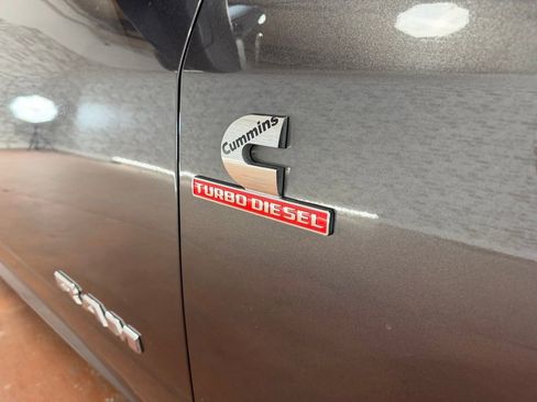 Used 2024 RAM 2500 Laramie image 9