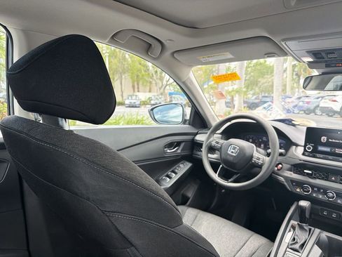 Certified 2024 Honda Accord EX image 17