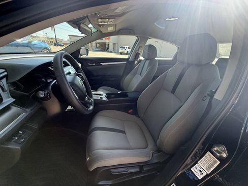 Used 2019 Honda Civic LX image 9