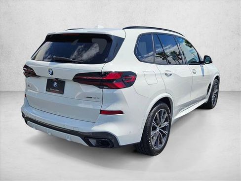 Used 2024 BMW X5 sDrive40i w/ Executive Package RWD image 5