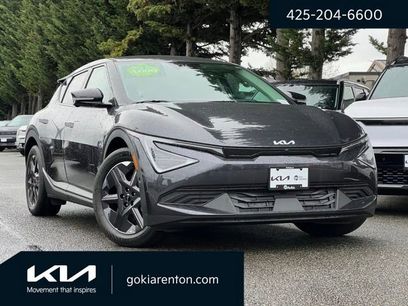 New 2025 Kia EV6 Light w/ Light LR Technology Package