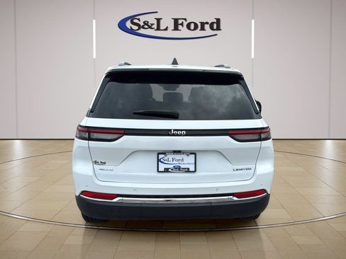 Used 2023 Jeep Grand Cherokee Limited AWD/4WD image 8