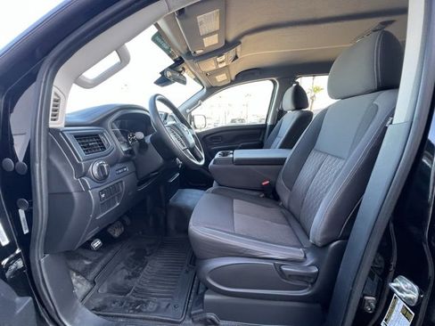 Certified 2022 Nissan Titan S w/ S Utility Package image 19
