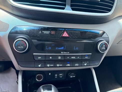 Used 2021 Hyundai Tucson Sport FWD image 13