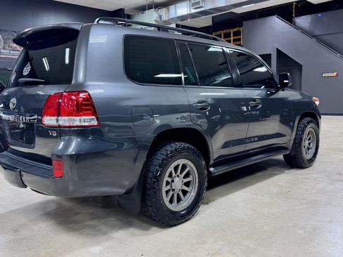 Used 2008 Toyota Land Cruiser AWD/4WD image 11