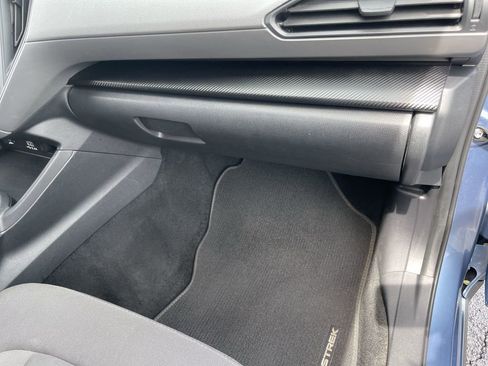 Certified 2024 Subaru Crosstrek 2.0i w/ Crosstrek Mirror Package AWD/4WD image 31