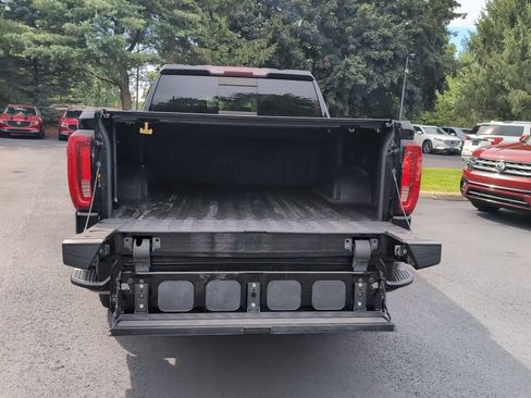 Used 2019 GMC Sierra 1500 AT4 w/ AT4 Premium Package AWD/4WD image 13
