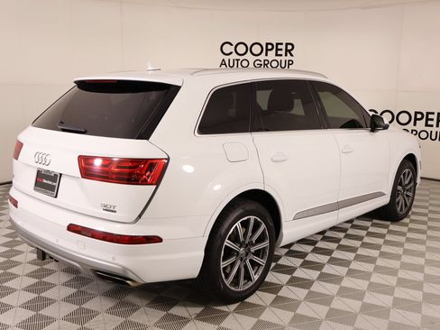 Used 2017 Audi Q7 3.0T Prestige w/ Prestige Package AWD/4WD image 23