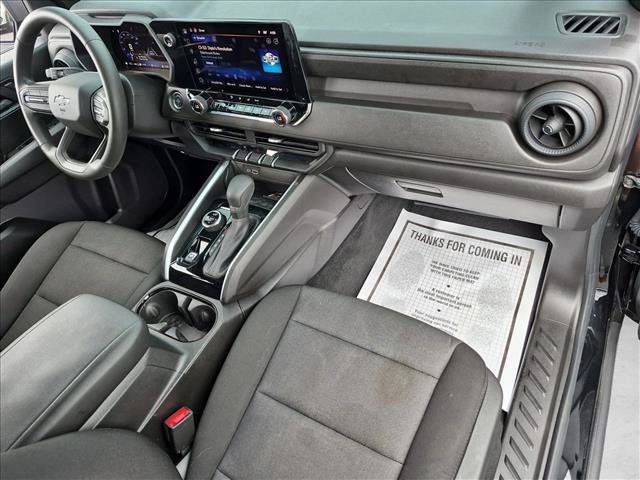 Used 2025 Chevrolet Colorado Trail Boss AWD/4WD image 19