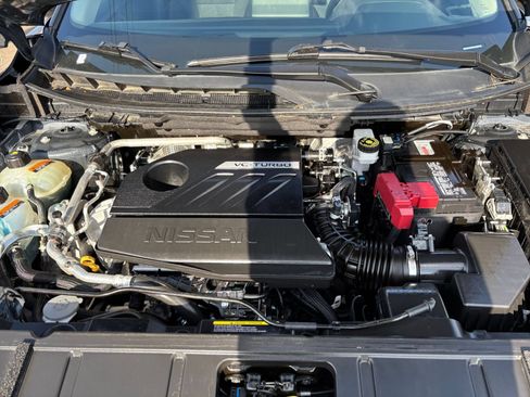 Used 2025 Nissan Rogue SV AWD/4WD image 34