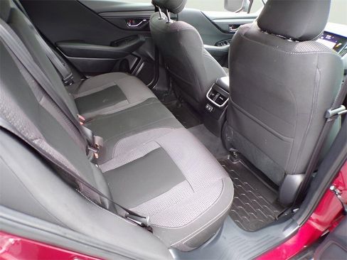 Used 2022 Subaru Outback Premium image 14