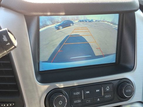 Used 2017 GMC Yukon SLT w/ Premium Edition image 19