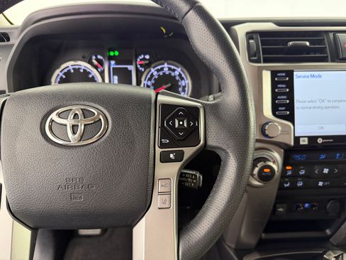 Certified 2021 Toyota 4Runner Limited AWD/4WD image 23