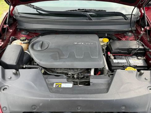 Used 2014 Jeep Cherokee Trailhawk w/ Technology Group AWD/4WD image 21