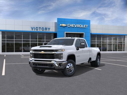 New 2026 Chevrolet Silverado 3500 LT w/ Safety Package image 8