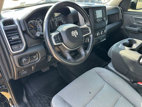 Used 2020 RAM 1500 Big Horn image 12
