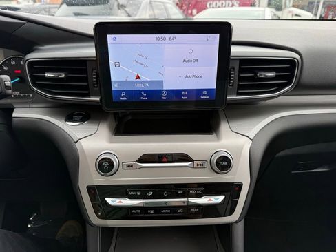 Certified 2023 Ford Explorer XLT w/ Equipment Group 202A image 20
