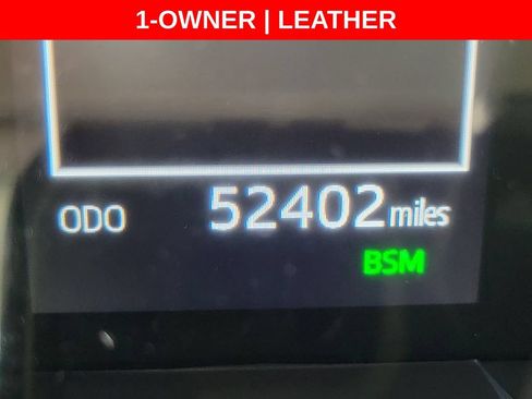 Used 2024 Toyota Camry SE FWD image 4