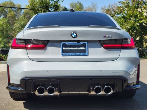 Used 2025 BMW M3 w/ Executive Package RWD image 5