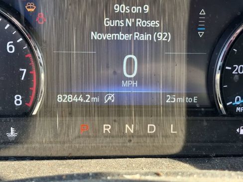 Used 2021 Ford Explorer XLT RWD image 10