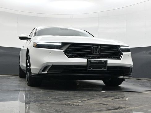 Used 2024 Honda Accord Touring image 28