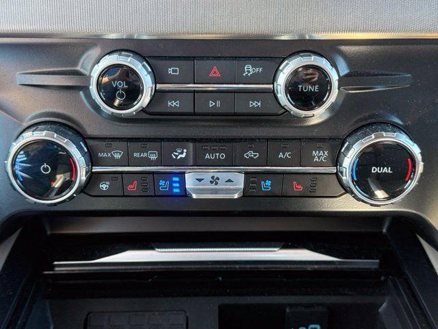 Used 2026 Ford F250 Platinum w/ Platinum Plus Package AWD/4WD image 23