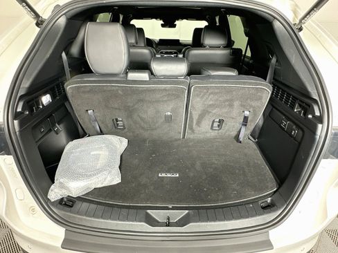 Used 2024 MAZDA CX-90 Plug-In Hybrid w/ Premium Plus AWD/4WD image 32