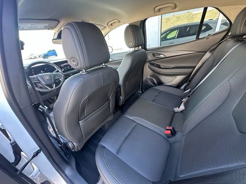 Used 2025 Buick Encore GX Preferred FWD image 12