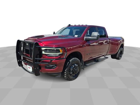 Used 2023 RAM 3500 Laramie w/ Night Edition AWD/4WD image 5