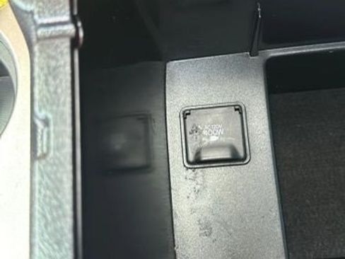Used 2012 Toyota 4Runner Limited AWD/4WD image 25