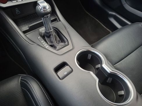 Used 2024 Ford Mustang GT Premium image 16