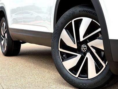 New 2026 Volkswagen Atlas SE