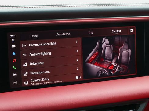 Certified 2025 Porsche Macan 4S Electric AWD/4WD image 22