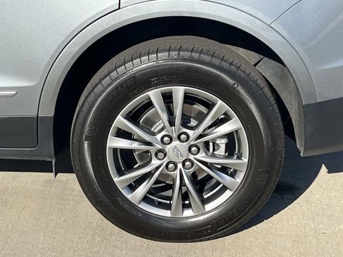 Certified 2023 Cadillac XT5 Premium Luxury image 11