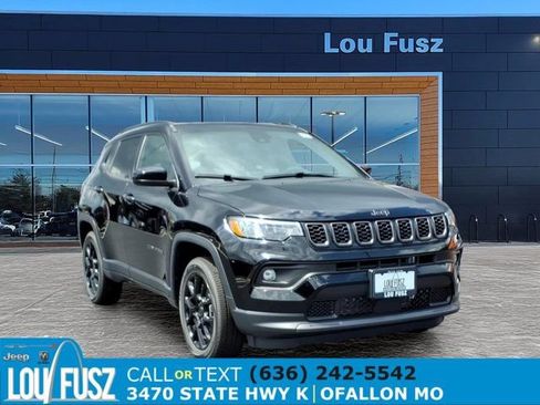 New 2026 Jeep Compass Latitude AWD/4WD image 1