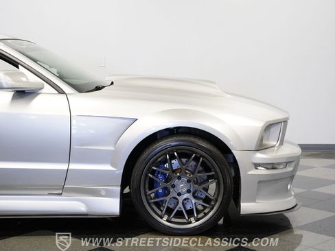 Used 2006 Ford Mustang GT RWD image 31