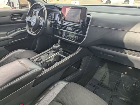 Certified 2023 Nissan Pathfinder Rock Creek image 14