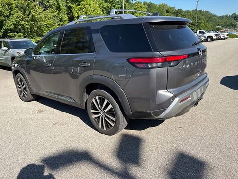 Certified 2023 Nissan Pathfinder Platinum AWD/4WD image 3