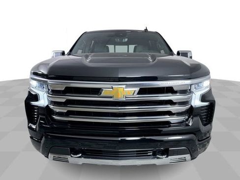 New 2026 Chevrolet Silverado 1500 High Country AWD/4WD image 3
