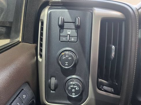 Used 2015 GMC Sierra 3500 Denali w/ Duramax Plus Package AWD/4WD image 40
