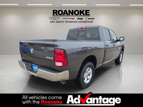 Used 2017 RAM 1500 Classic SLT image 9