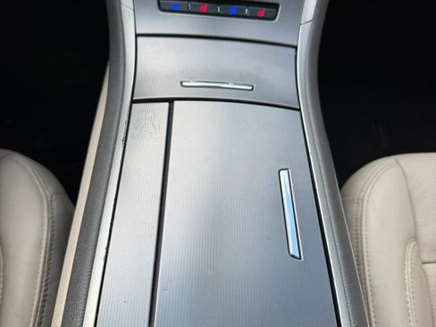 Used 2018 Lincoln MKZ Reserve w/ Technology Package FWD image 28