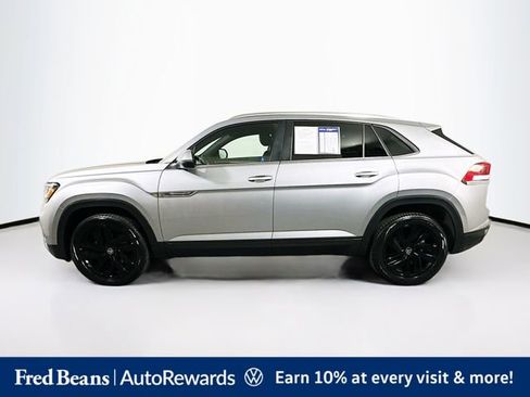 Used 2023 Volkswagen Atlas Cross Sport SE w/ Panoramic Sunroof Package AWD/4WD image 5