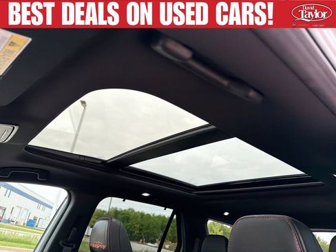 Used 2025 Honda Pilot TrailSport image 13