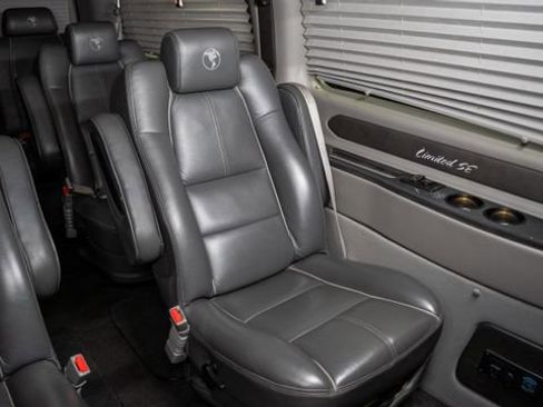 Used 2018 Ford Transit 150 148 Low Roof w/ Exterior Upgrade Package image 7