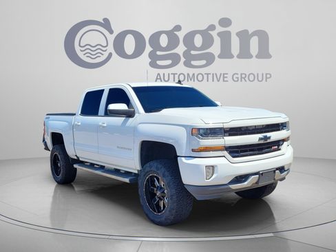 Used 2017 Chevrolet Silverado 1500 LT w/ All Star Edition AWD/4WD image 7