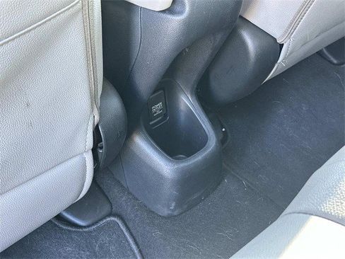 Used 2016 Honda HR-V LX image 14