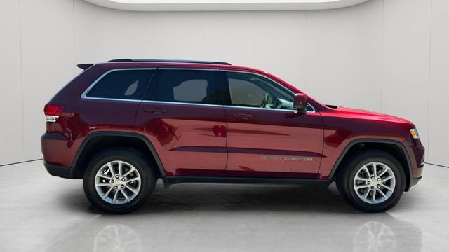 Used 2021 Jeep Grand Cherokee Laredo X AWD/4WD image 3