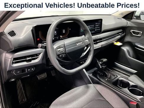 Used 2026 Kia K4 FWD image 20
