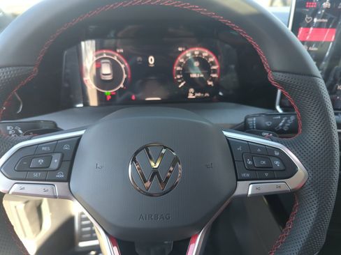 New 2025 Volkswagen GTI Autobahn image 9